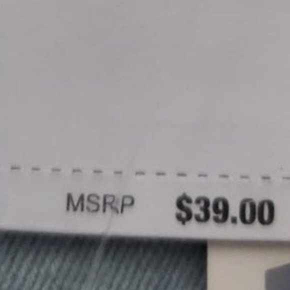 Tinseltown Juniors Light Blue Pull On Stretch Waist Mom Style Denim Short, SZ XL - Picture 2 of 2